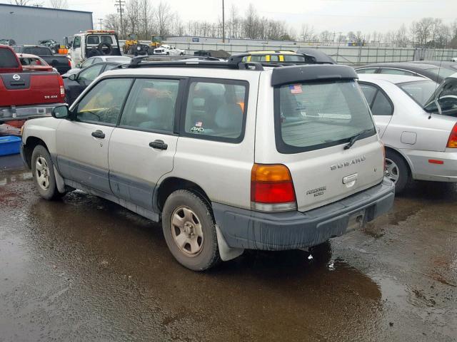 JF1SF6351YH731752 - 2000 SUBARU FORESTER L SILVER photo 3