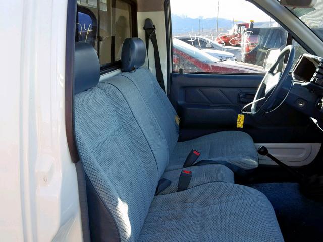 JAACL14L1K7215676 - 1989 ISUZU CONVENTION WHITE photo 6