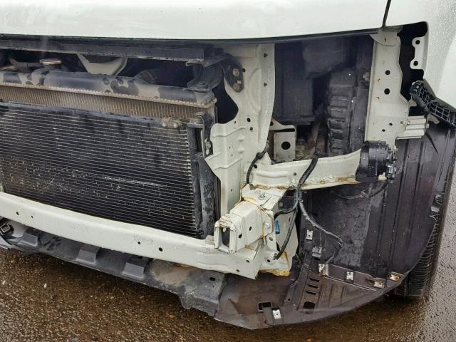 5J6YH1H79AL004478 - 2010 HONDA ELEMENT EX WHITE photo 9