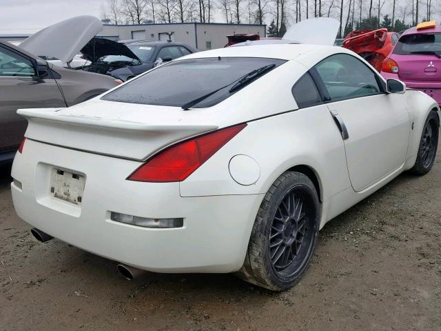 JN1AZ34D95M606411 - 2005 NISSAN 350Z COUPE WHITE photo 4