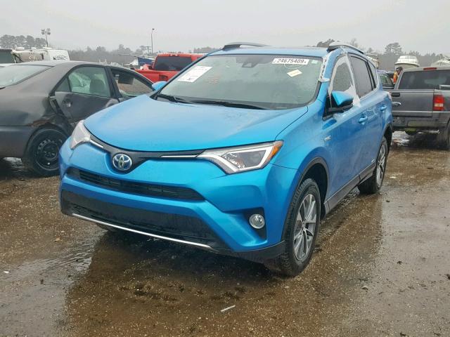 JTMRJREV4HD128596 - 2017 TOYOTA RAV4 HV LE BLUE photo 2