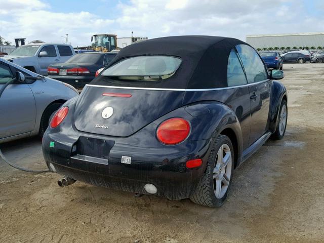 3VWCD31Y74M316082 - 2004 VOLKSWAGEN NEW BEETLE BLACK photo 4