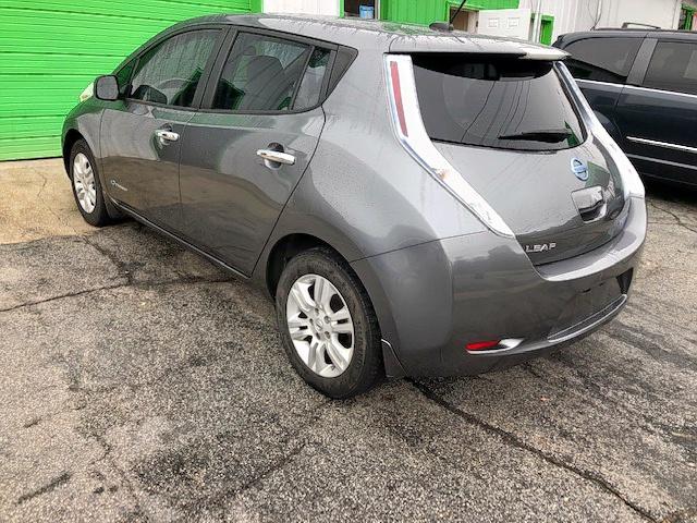 1N4AZ0CPXEC337306 - 2014 NISSAN LEAF S GRAY photo 3