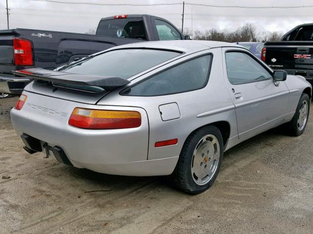 WP0JB0924JS861660 - 1988 PORSCHE 928 S-4 SILVER photo 4