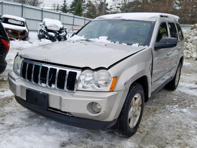 1J8HR58N17C579281 - 2007 JEEP GRAND CHER BEIGE photo 2