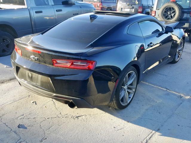 1G1FD1RX0H0139439 - 2017 CHEVROLET CAMARO LT BLACK photo 4