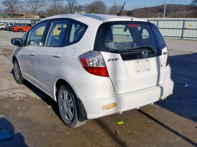 JHMGE87249C006691 - 2009 HONDA FIT WHITE photo 3