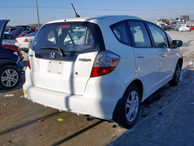 JHMGE87249C006691 - 2009 HONDA FIT WHITE photo 4