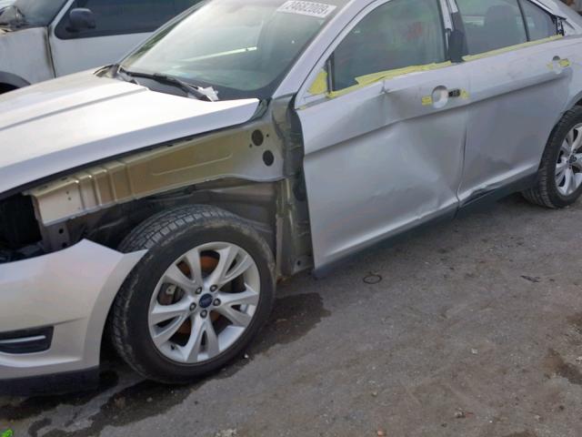 1FAHP2EW9AG141669 - 2010 FORD TAURUS SEL SILVER photo 9