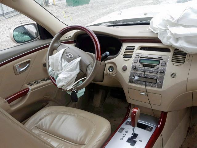 KMHFC46F26A039496 - 2006 HYUNDAI AZERA SE GOLD photo 9