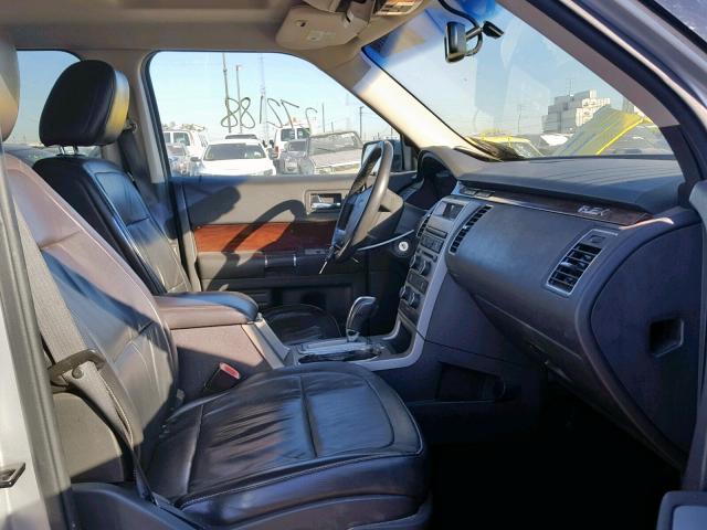 2FMDK52C19BA08115 - 2009 FORD FLEX SEL SILVER photo 5