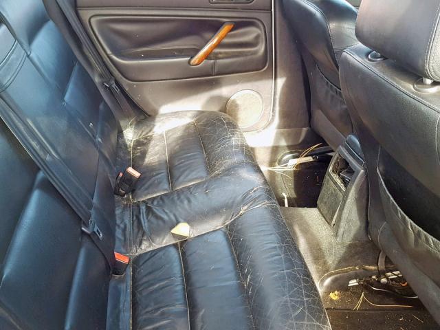 WVWRH63B21P193504 - 2001 VOLKSWAGEN PASSAT GLX 银色 照片 6