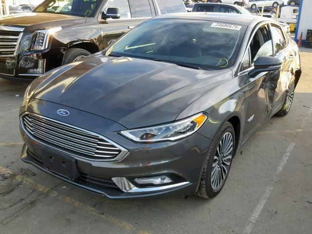 3FA6P0SU2JR253219 - 2018 FORD FUSION TIT GRAY photo 2