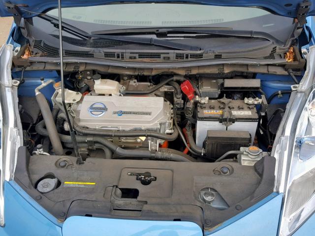 JN1AZ0CP7BT005204 - 2011 NISSAN LEAF SV BLUE photo 7