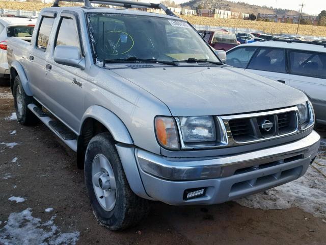 1N6ED27Y6YC421875 - 2000 NISSAN FRONTIER C SILVER photo 1