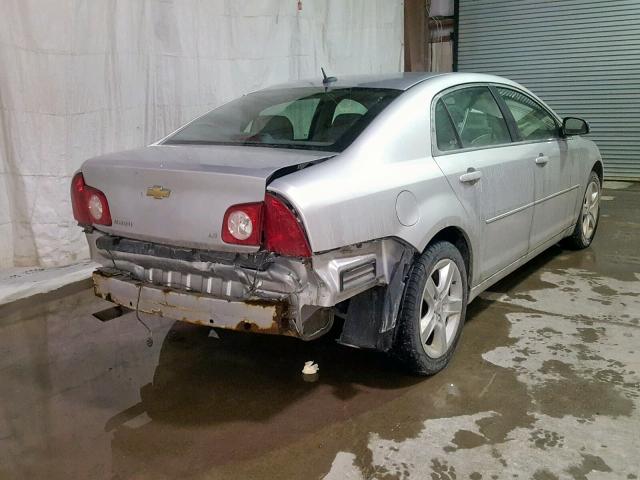 1G1ZG57B99F228749 - 2009 CHEVROLET MALIBU LS SILVER photo 4