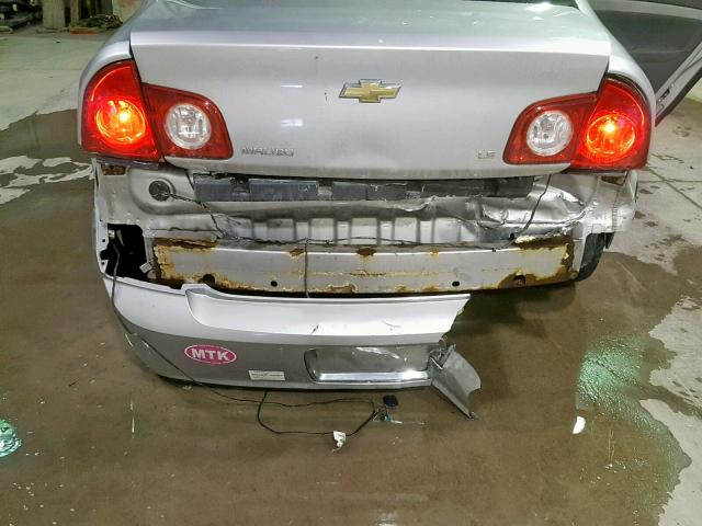 1G1ZG57B99F228749 - 2009 CHEVROLET MALIBU LS SILVER photo 9