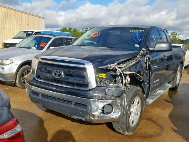 5TFRU5F15CX026758 - 2012 TOYOTA TUNDRA DOU BLACK photo 2