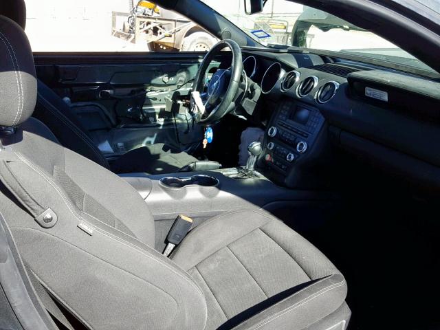 1FA6P8AM9F5342330 - 2015 FORD MUSTANG GRAY photo 5