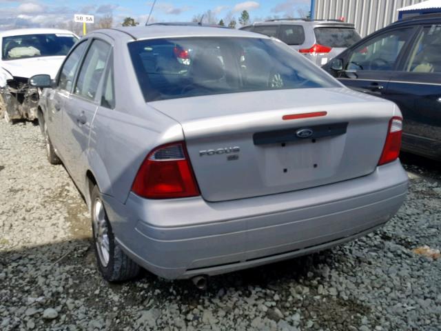 1FAFP34NX7W224676 - 2007 FORD FOCUS ZX4 GRAY photo 3