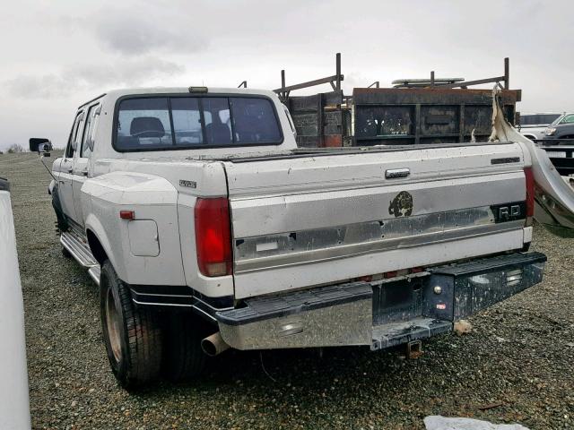 2FTJW35G2PCA79197 - 1993 FORD F350 WHITE photo 3