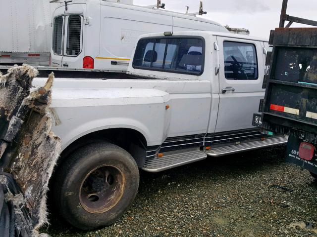 2FTJW35G2PCA79197 - 1993 FORD F350 WHITE photo 4