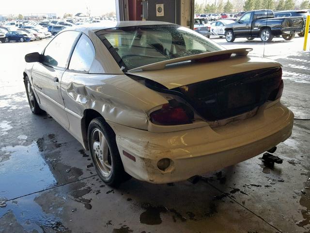 1G2JD12T327191207 - 2002 PONTIAC SUNFIRE GT WHITE photo 3