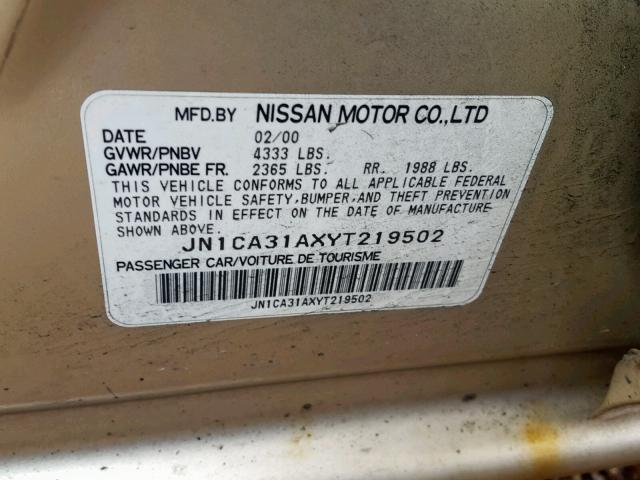 JN1CA31AXYT219502 - 2000 NISSAN MAXIMA GLE GOLD photo 10