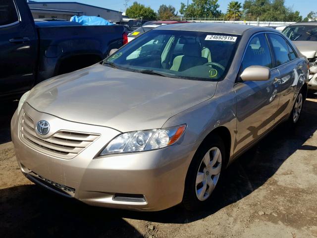 4T1BE46K47U022432 - 2007 TOYOTA CAMRY NEW GOLD photo 2