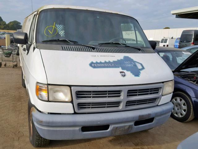 2B7HB21Y4VK558503 - 1997 DODGE RAM VAN B2 WHITE photo 9