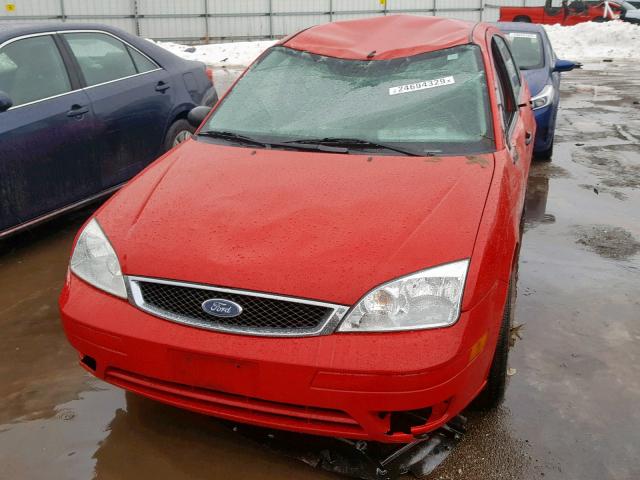 1FAHP37N87W339944 - 2007 FORD FOCUS ZX5 RED photo 9