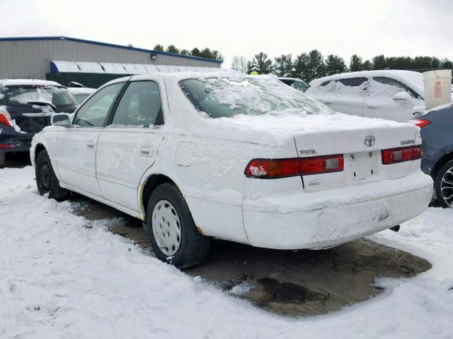 JT2BG22K2V0022001 - 1997 TOYOTA CAMRY LE WHITE photo 3