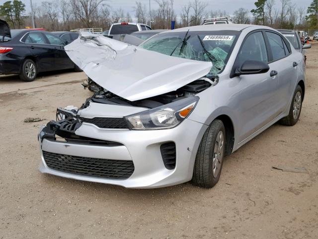 3KPA24AB0JE061461 - 2018 KIA RIO LX SILVER photo 2