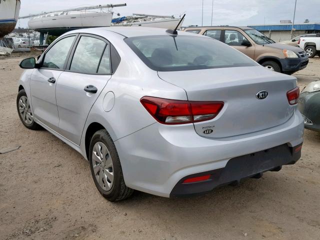 3KPA24AB0JE061461 - 2018 KIA RIO LX SILVER photo 3