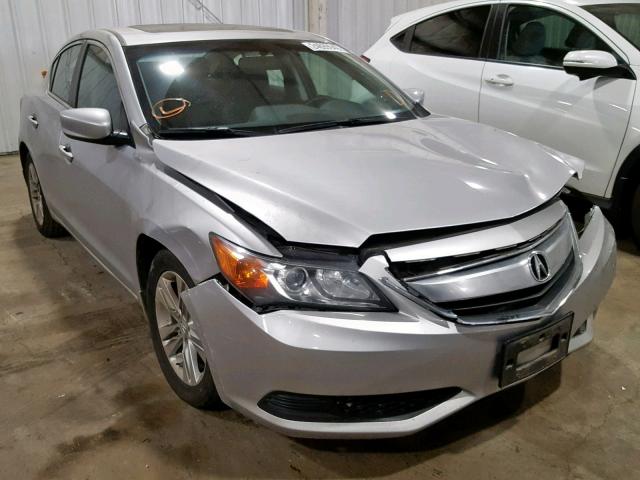 19VDE1F33DE008237 - 2013 ACURA ILX 20 SILVER photo 1