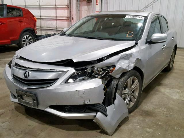 19VDE1F33DE008237 - 2013 ACURA ILX 20 SILVER photo 2