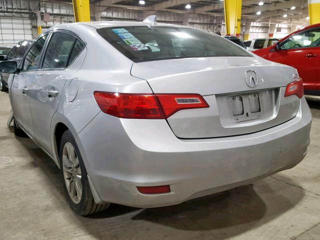 19VDE1F33DE008237 - 2013 ACURA ILX 20 SILVER photo 3