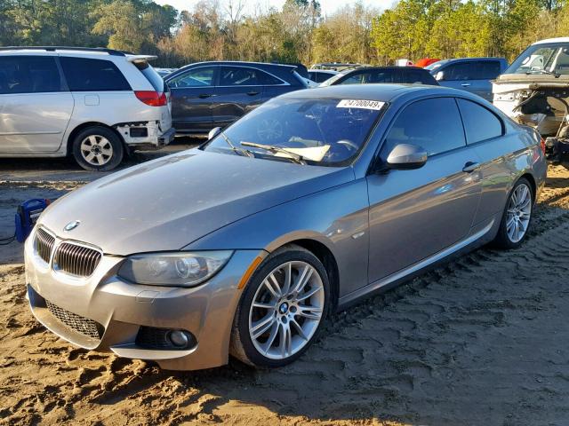 WBAKG7C53BE598303 - 2011 BMW 335 I GRAY photo 2