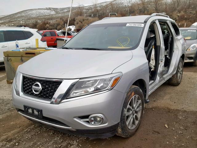 5N1AR2MMXGC615632 - 2016 NISSAN PATHFINDER SILVER photo 2