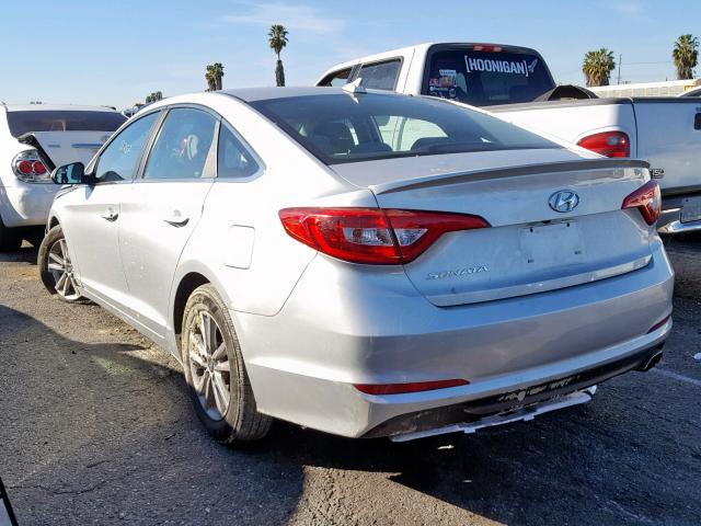 5NPE24AF4HH556675 - 2017 HYUNDAI SONATA SE SILVER photo 3