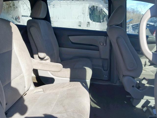 5FNRL5H24CB132749 - 2012 HONDA ODYSSEY LX SILVER photo 6