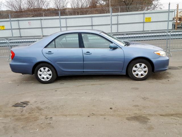 4T1BE32K14U911362 - 2004 TOYOTA CAMRY LE BLUE photo 9