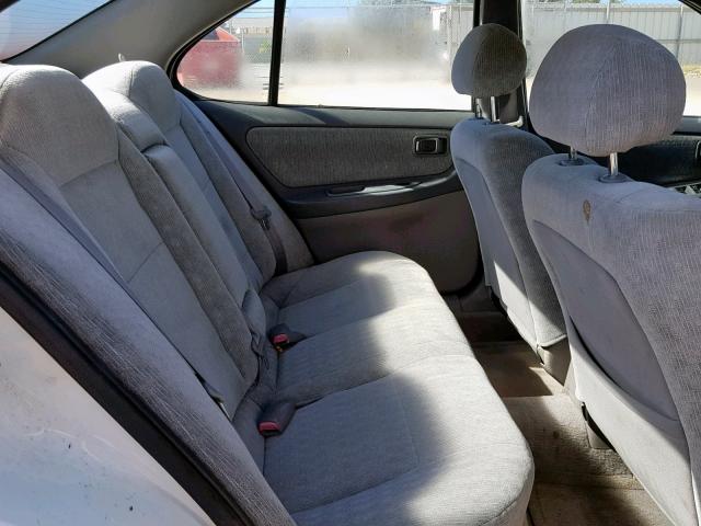 1N4DL01DX1C159222 - 2001 NISSAN ALTIMA XE WHITE photo 6