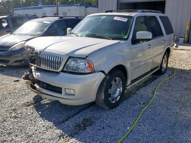 5LMFU27516LJ25410 - 2006 LINCOLN NAVIGATOR TAN photo 2