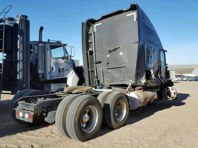 1XKYDP9X9HJ127646 - 2017 KENWORTH CONSTRUCTI GRAY photo 4