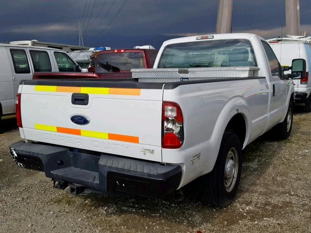 1FTBF2A68DEB82271 - 2013 FORD F250 SUPER WHITE photo 4