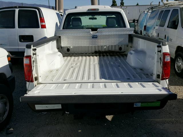 1FTBF2A68DEB82271 - 2013 FORD F250 SUPER WHITE photo 6