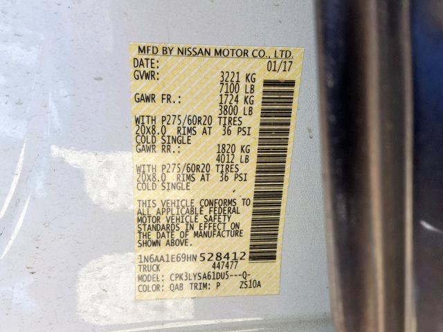 1N6AA1E69HN528412 - 2017 NISSAN TITAN PLAT WHITE photo 10