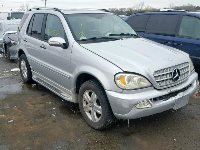 4JGAB57E45A517196 - 2005 MERCEDES-BENZ ML 350 SILVER photo 1