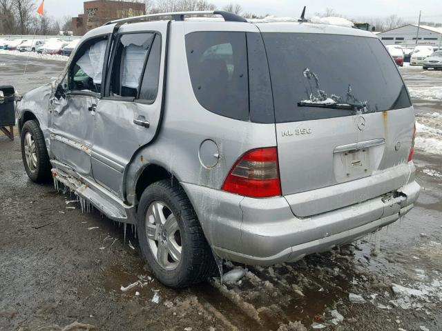 4JGAB57E45A517196 - 2005 MERCEDES-BENZ ML 350 SILVER photo 3